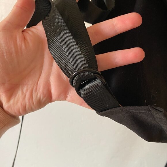 Mercy House Fleece Lined Hood Vest Backless Strappy - Picture 5 of 7